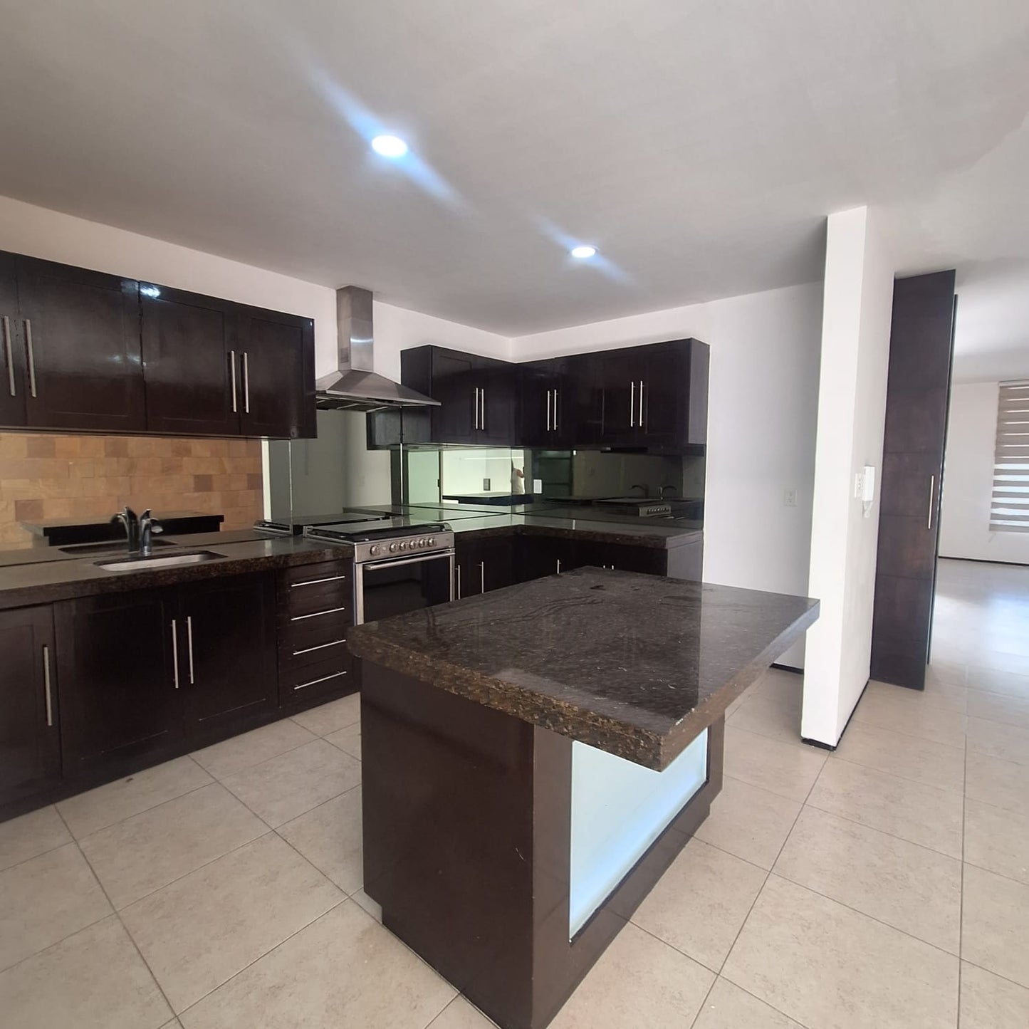 CASA EN RENTA EN ALTOZANO, MORELIA