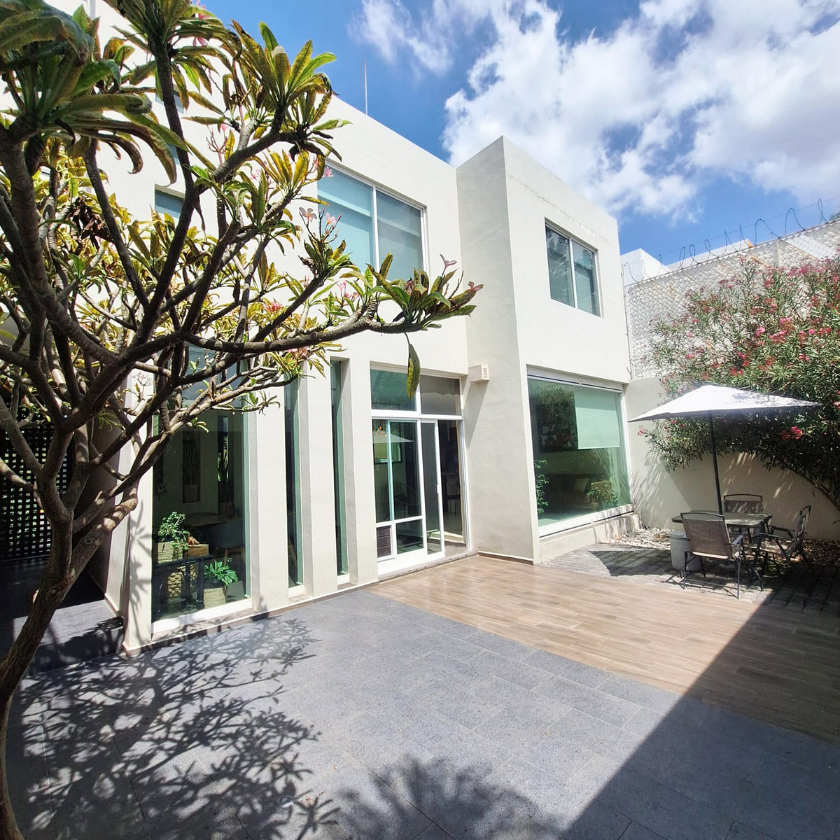 CASA EN VENTA EN HACIENDA DEL VALLE, MORELIA