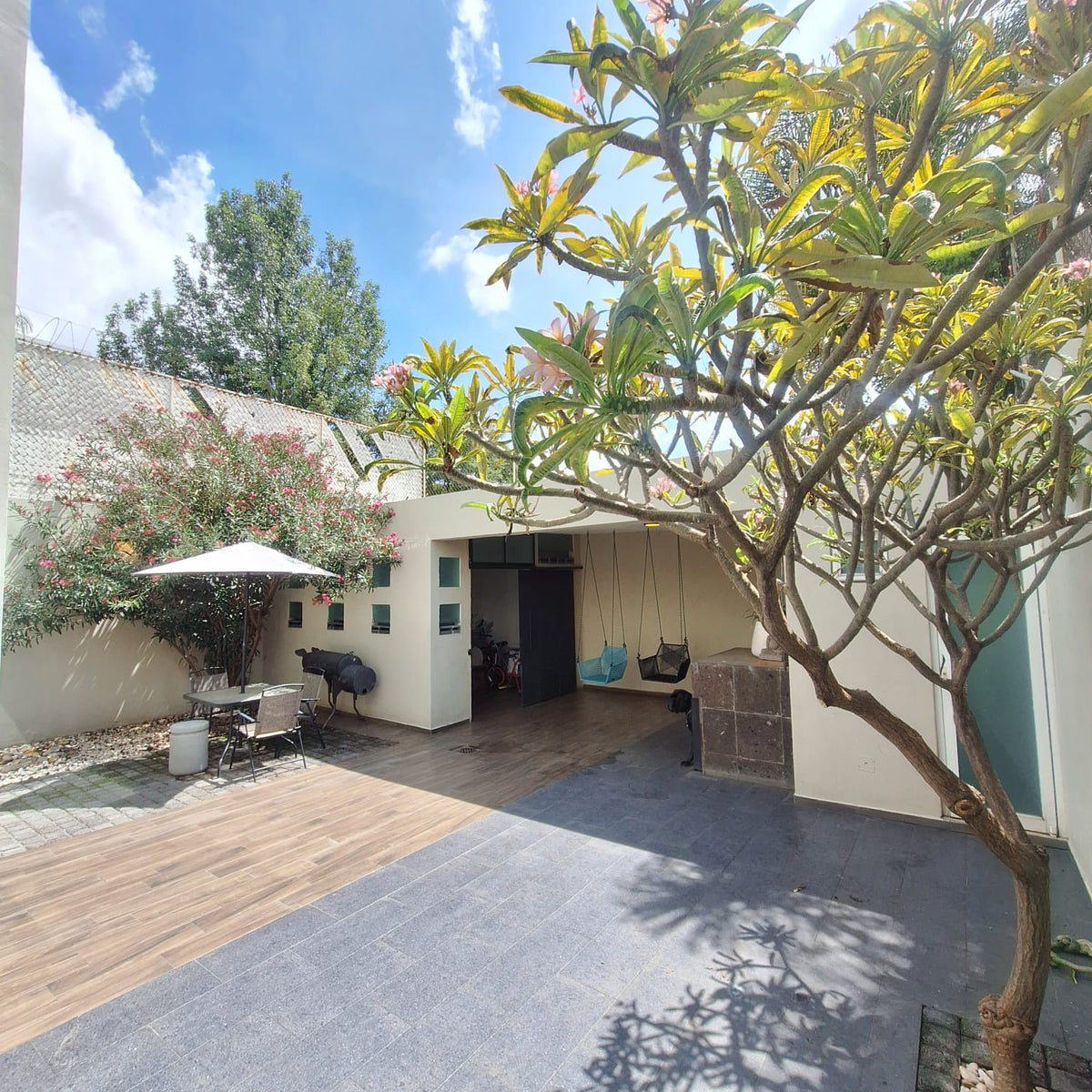 CASA EN VENTA EN HACIENDA DEL VALLE, MORELIA