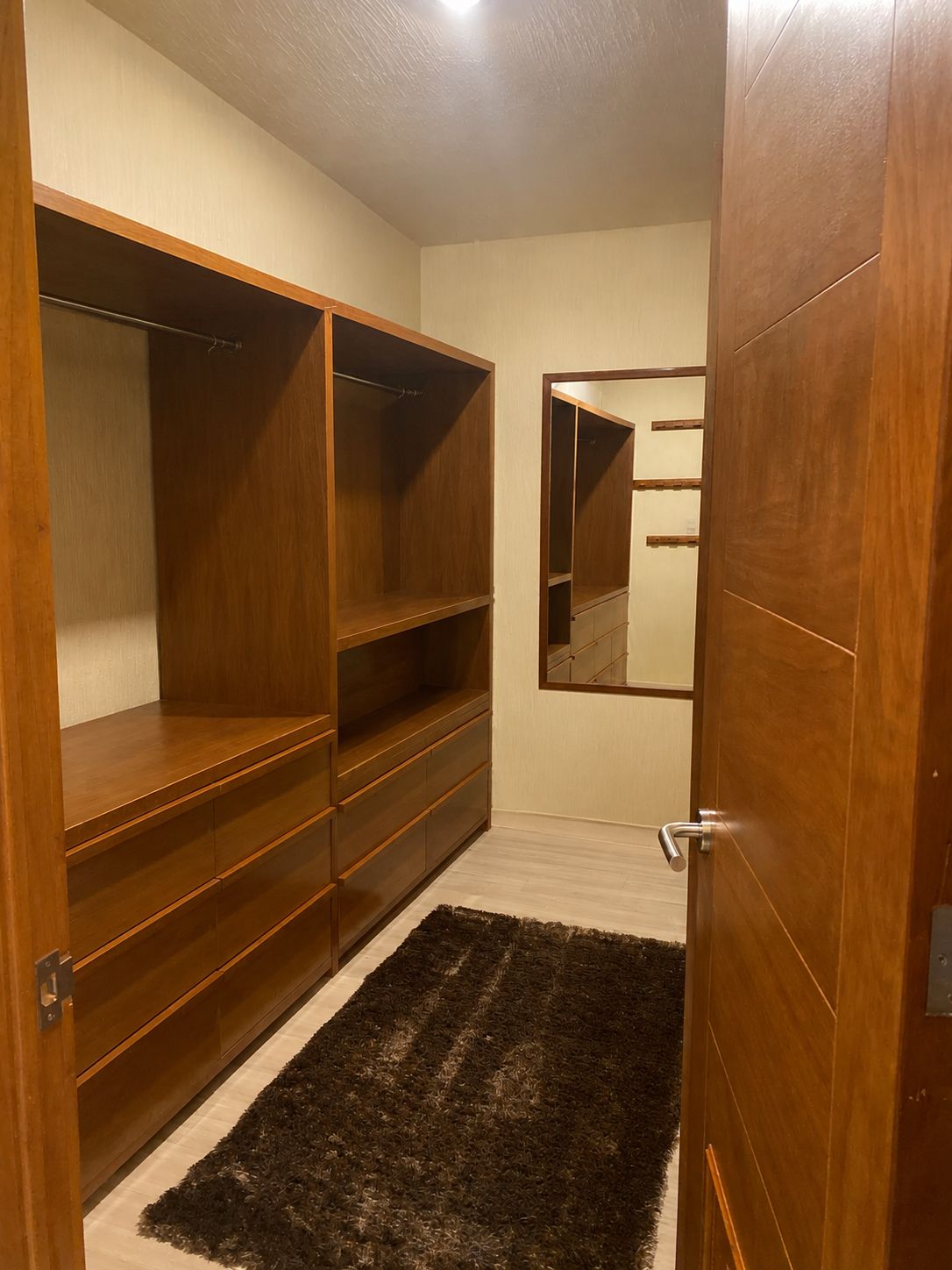 CASA RESIDENCIAL DE LUJO EN VENTA EN ALBERTO OVIEDO MOTA, MORELIA