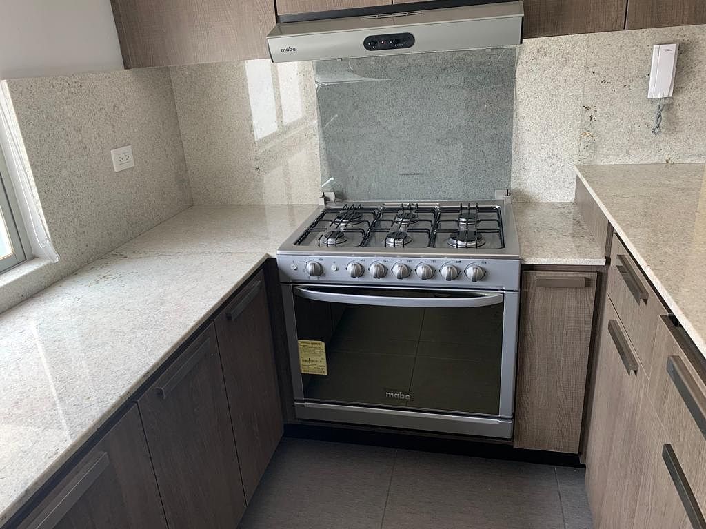 DEPARTAMENTO EN VENTA EN CHAPULTEPEC NORTE, MORELIA