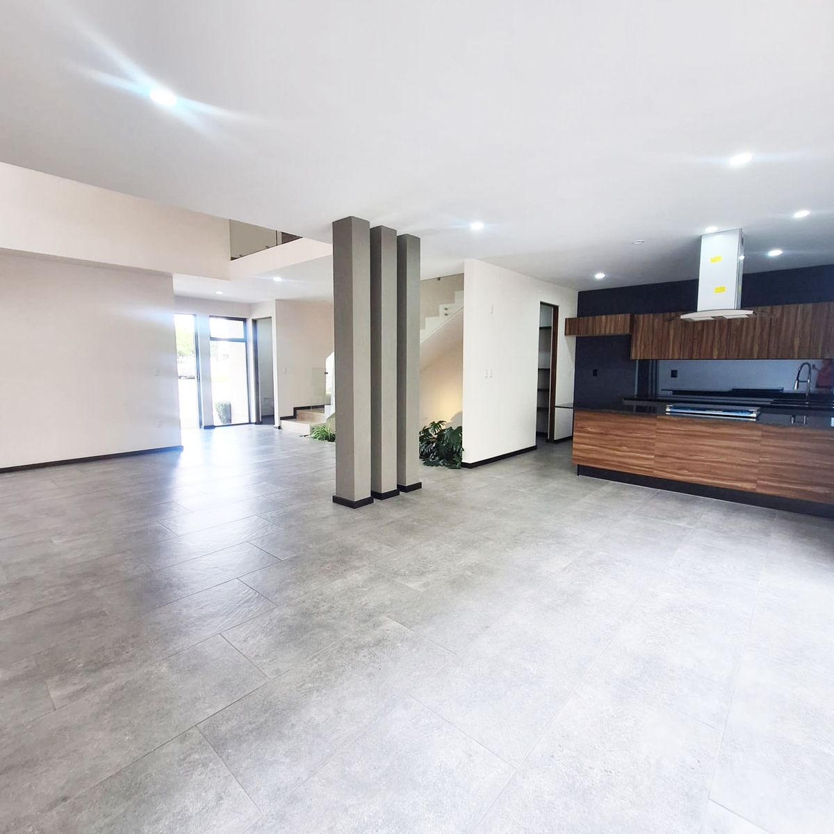 CASA EN VENTA RINCON DE LA MONTAÑA, MORELIA